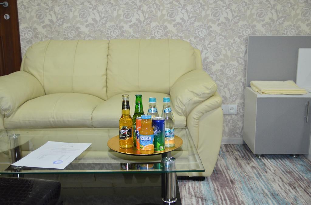 Dream Hotel Chişinău Esterno foto