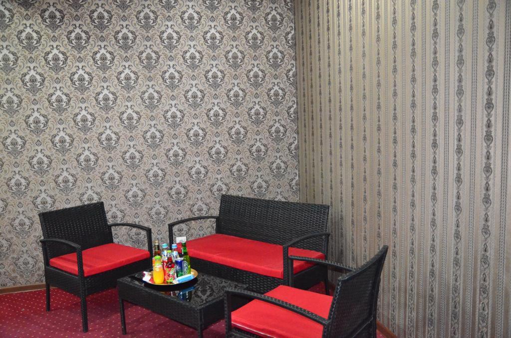 Dream Hotel Chişinău Esterno foto
