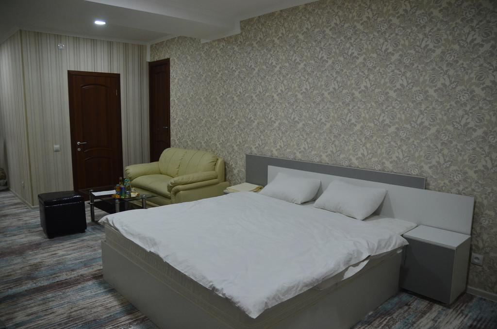 Dream Hotel Chişinău Esterno foto